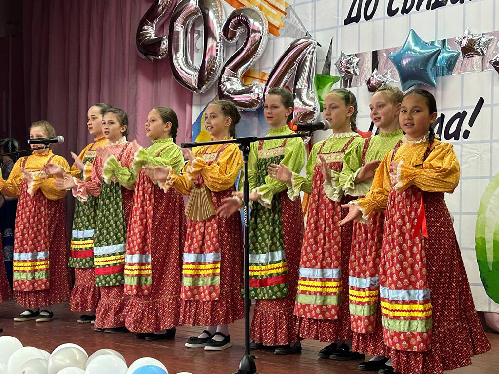 Отчётный концерт ансамбля русской народной песни «Лутонюшки»